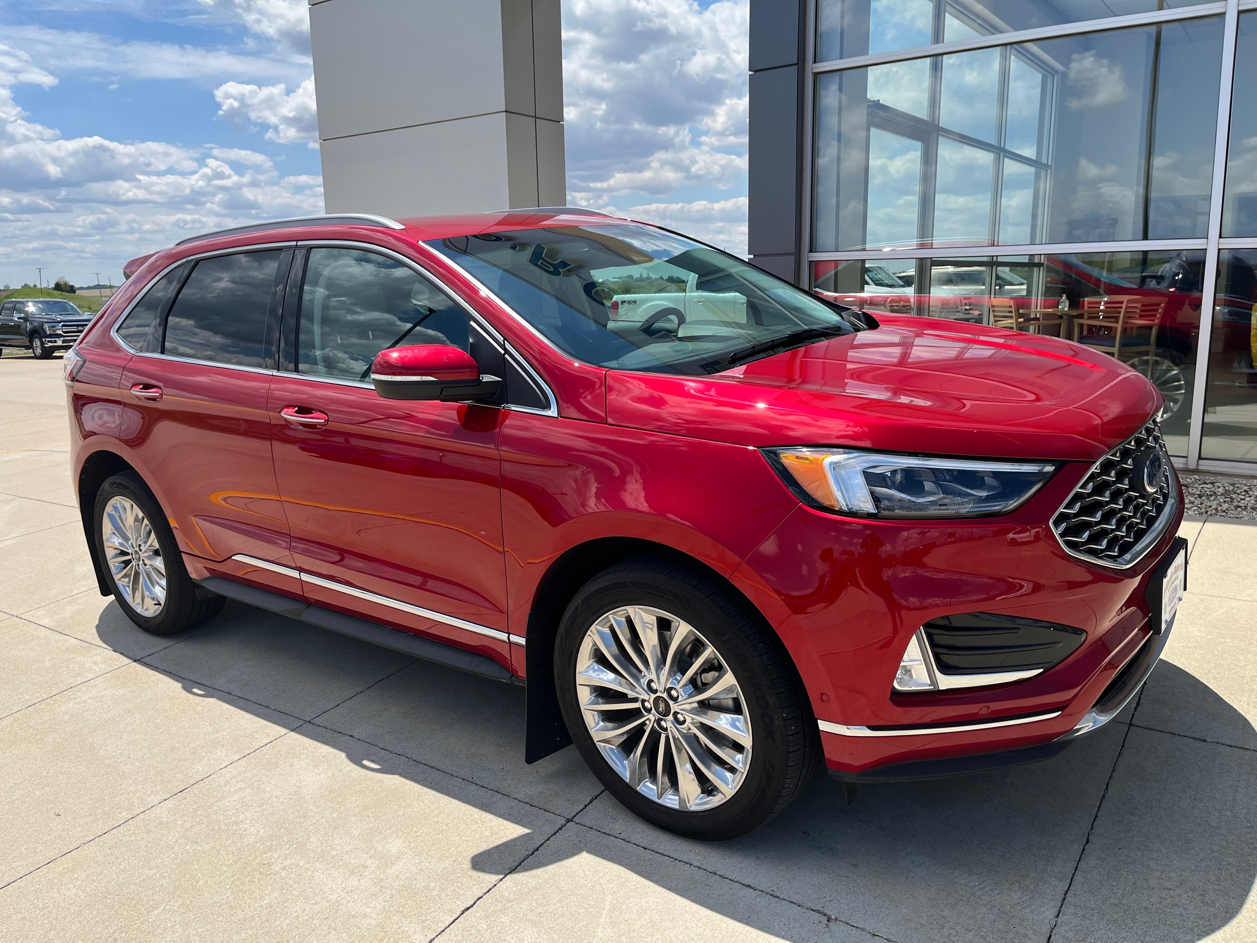 2024 Ford Edge Titanium